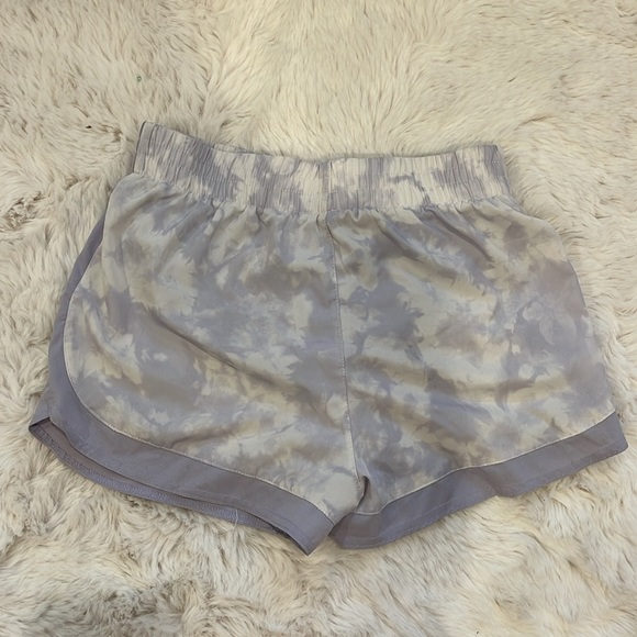 2 pairs of girls large Champion athletic shorts - Picture 5 of 5